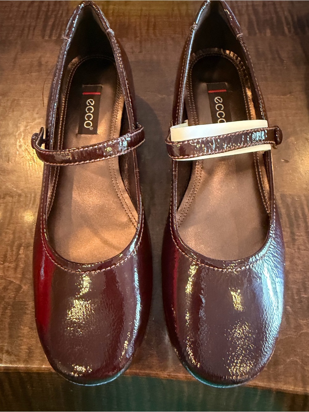 ECCO Bouillon Mary Jane Barollo Patent Leather Flats EU 40 Women’s NIB
